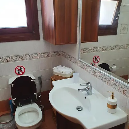 Το Πέτρινο 지아로바